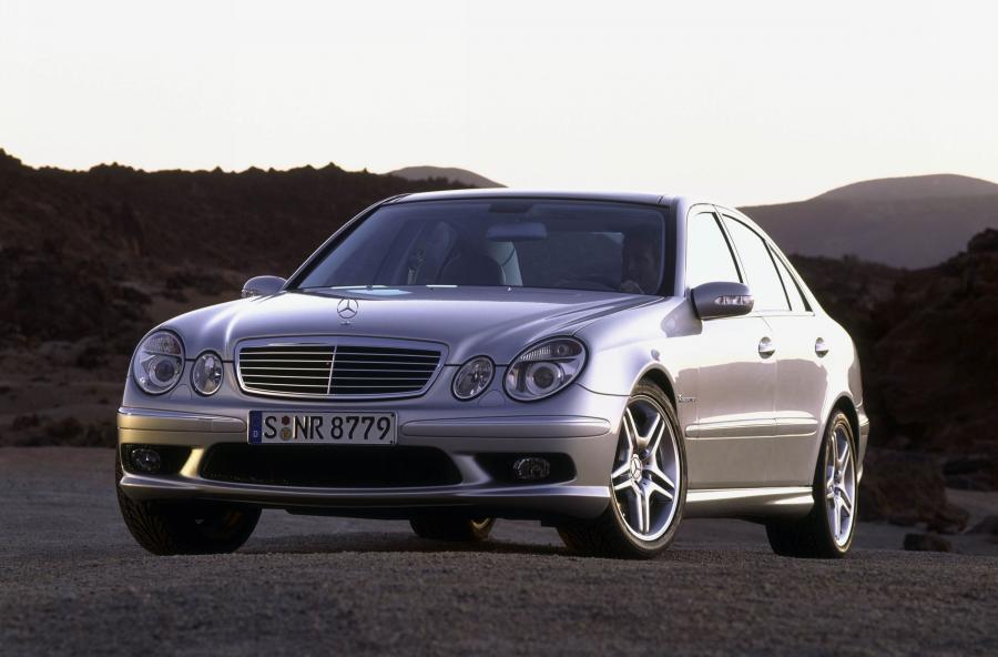  Mercedes-Benz E-Class 2002 года  (фото 108 из 448)